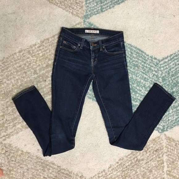 J Brand Petite Pencil Leg skinny in Ink size 24 - Picture 3 of 8